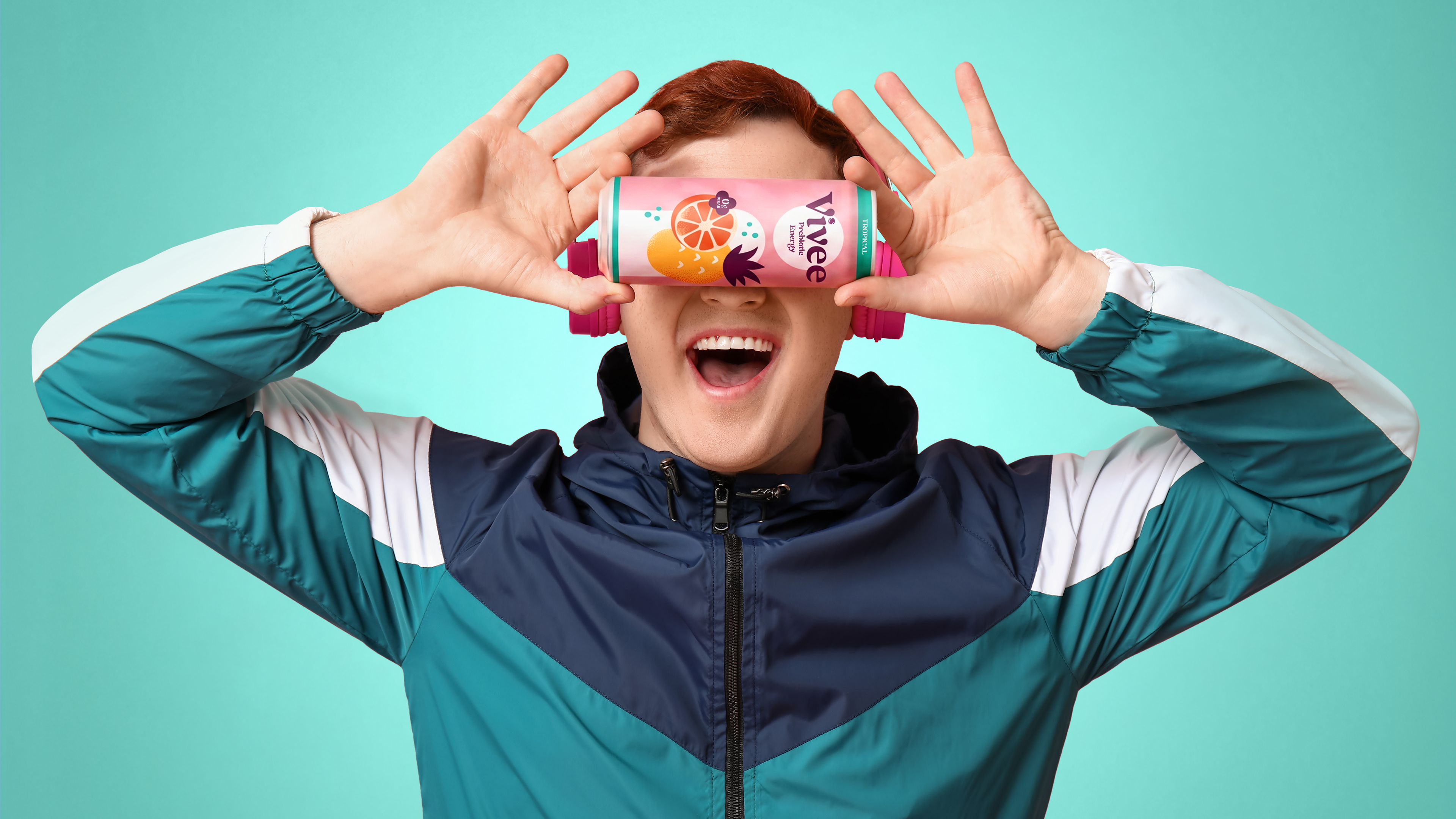 Aldi_Vivee_Contrast_Person_Website-16x9